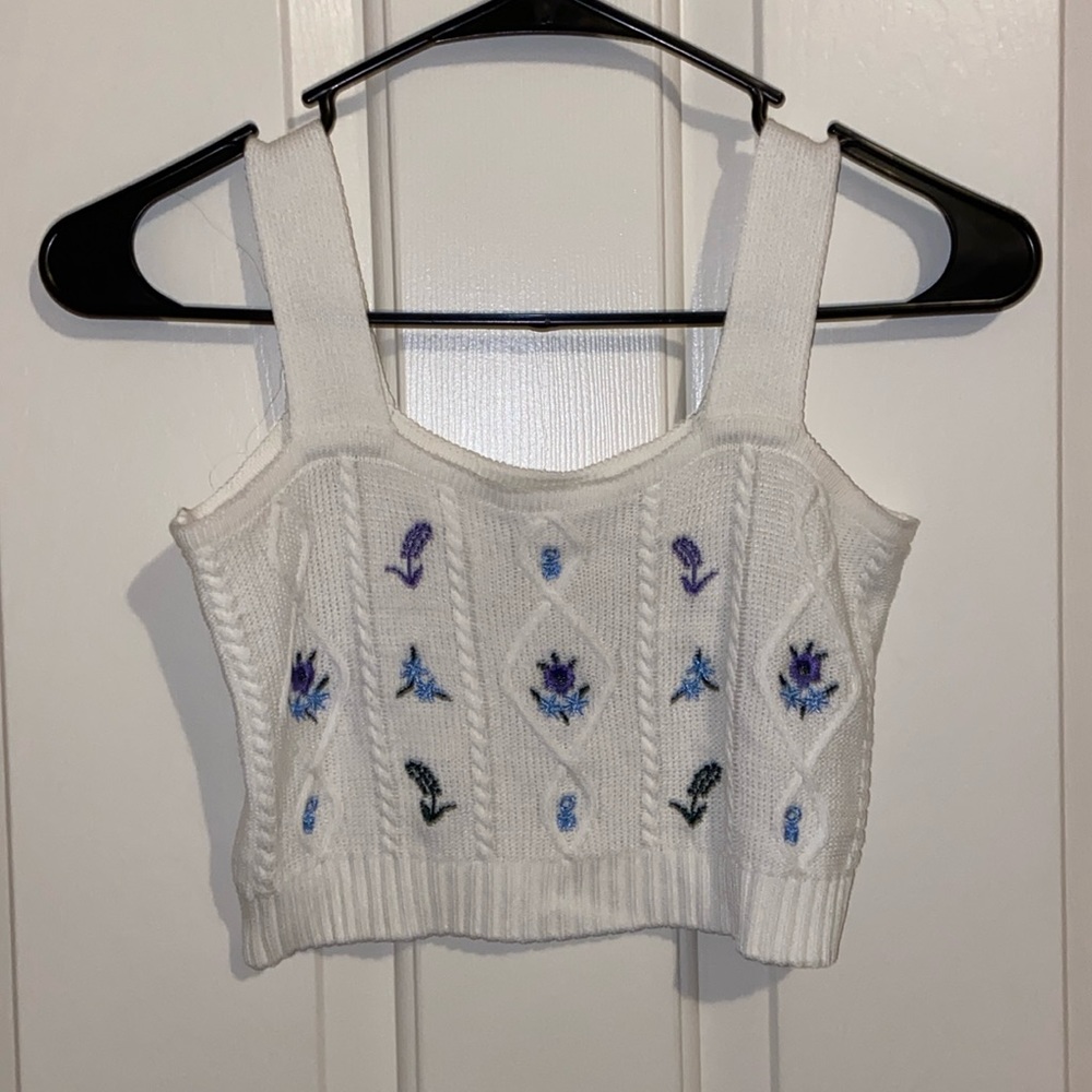 Crochet Floral Crop Top